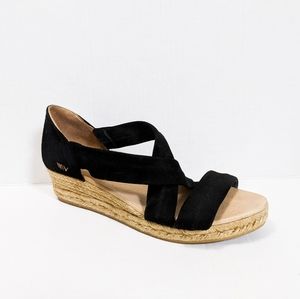 Viscata Barcelona black espadrille wedge sandal